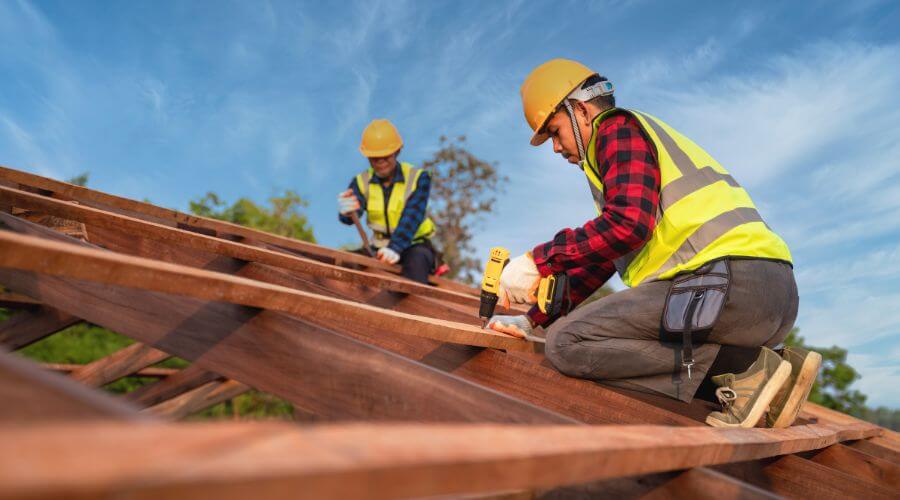 Professional gutter cleaning in Arcola, MO